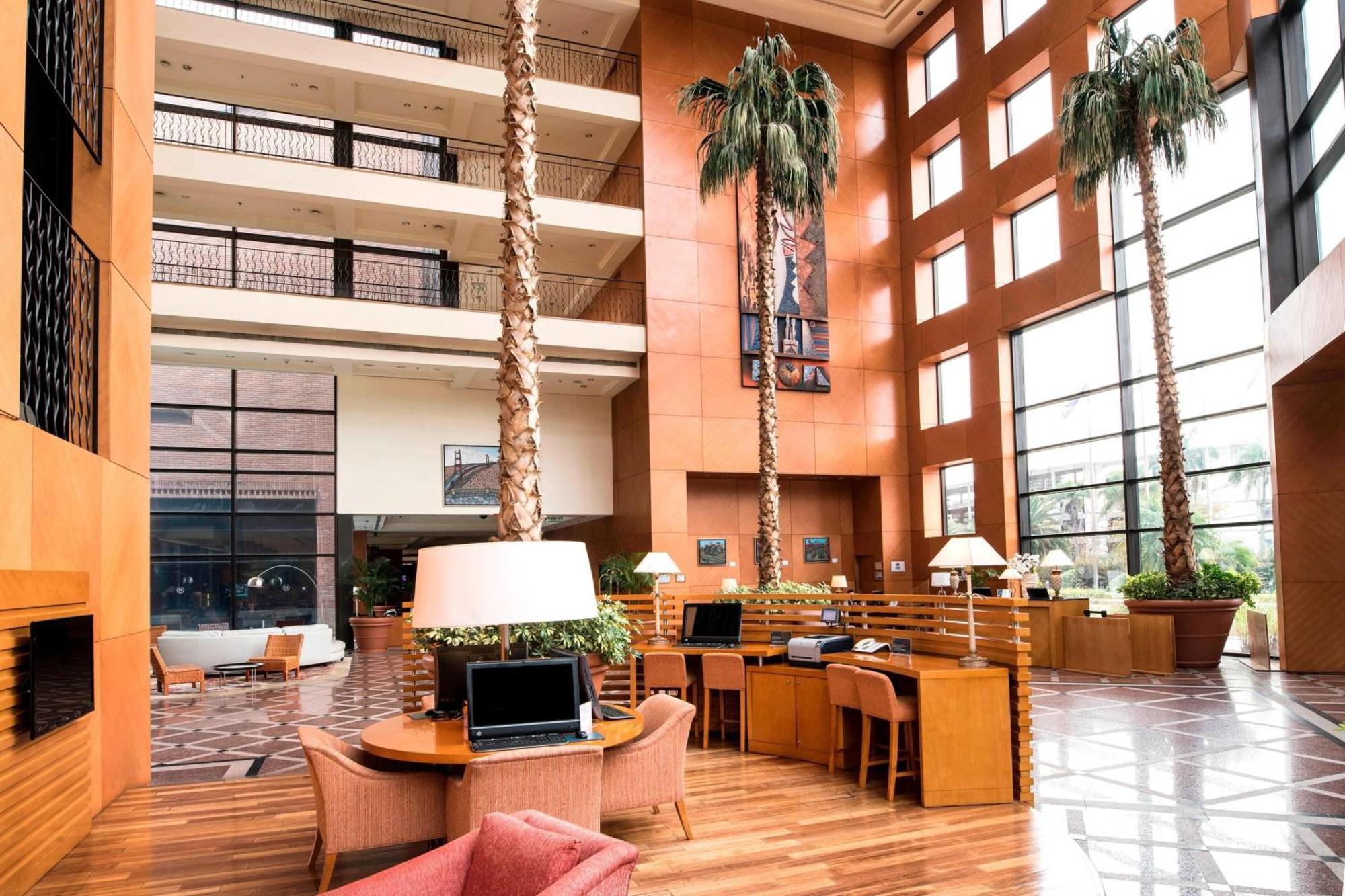 Sheraton Pilar Hotel & Convention Center Zewnętrze zdjęcie