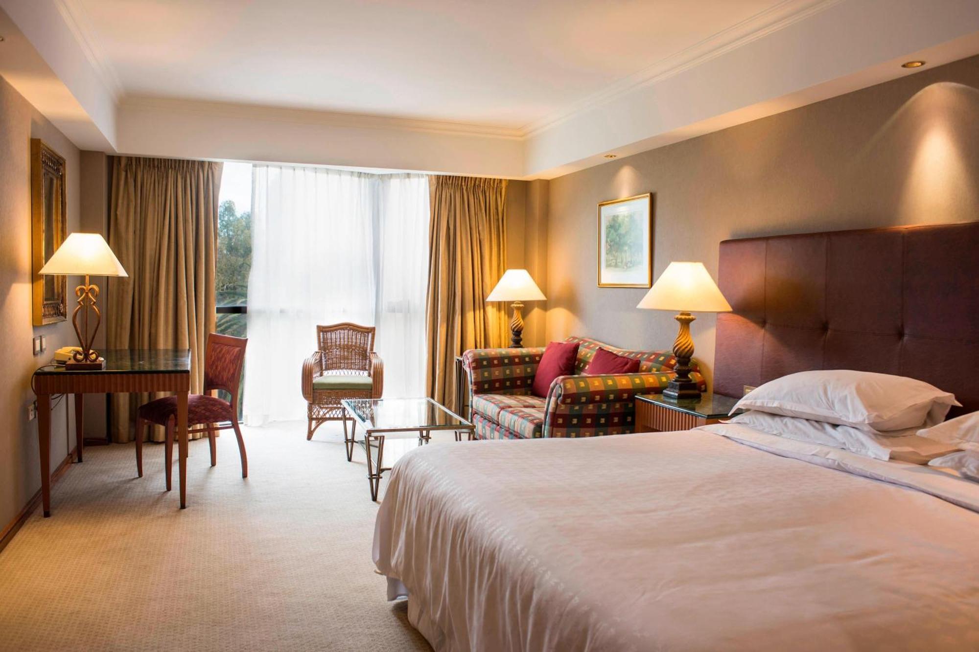 Sheraton Pilar Hotel & Convention Center Zewnętrze zdjęcie